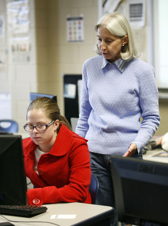 Business teacher Virgena Rhodes helps junior Tabitha Strange research careers as part of her ILP at Knox Central High School (Knox County) Oct. 29, 2010. Strange plans on working as a gastroenterologist. Photo by Amy Wallot