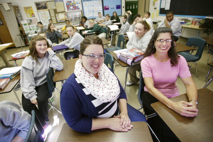 When Melissa Richards, left, was a 1st-year teacher at Stuart Middle School (Jefferson County) Sandra Meadors, right, served as her mentor. Photo by Amy Wallot, Sept. 24, 2014