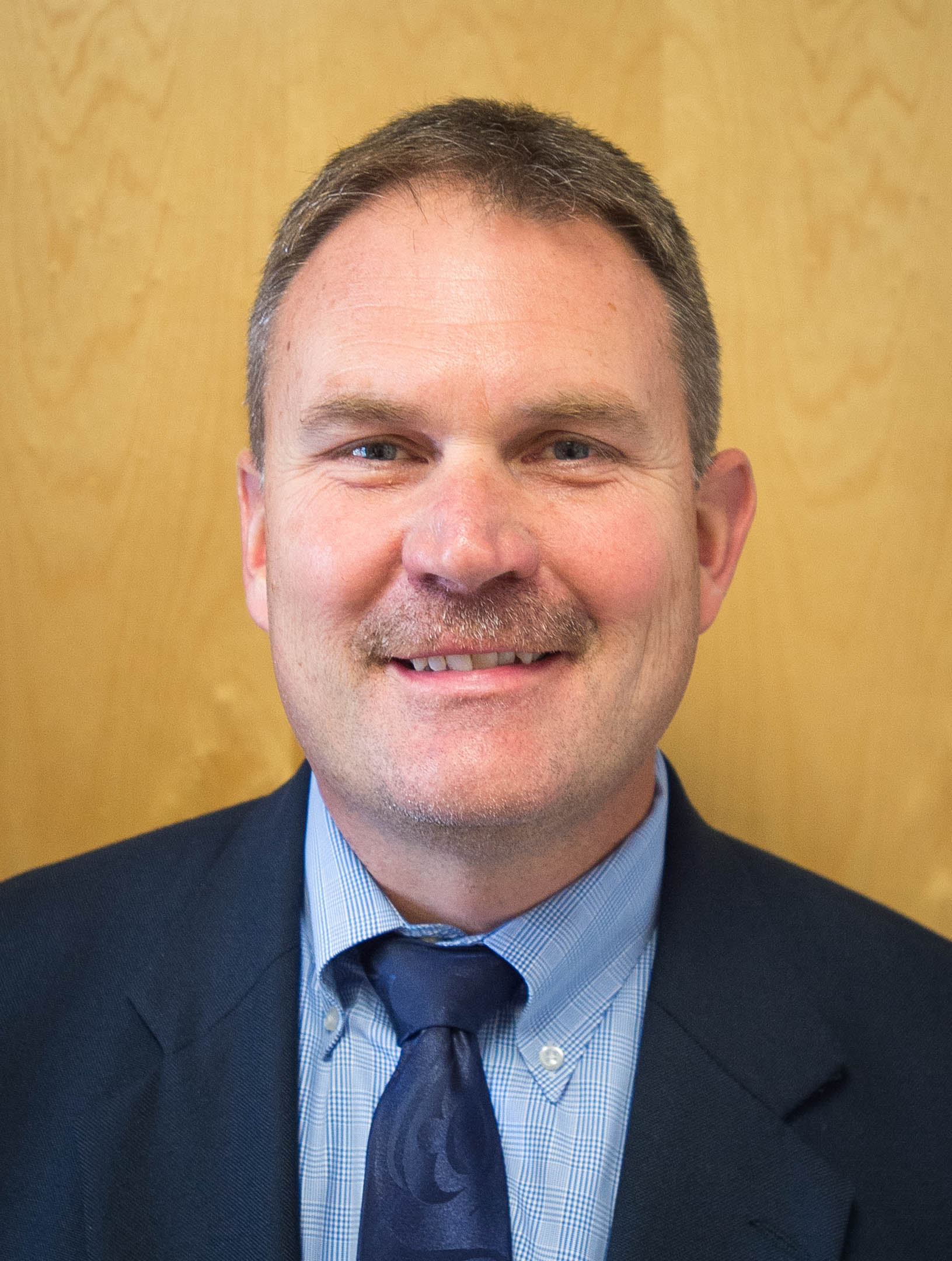 Gregory Roush Roush, Byrd receive top KWLA awards – Kentucky Teacher