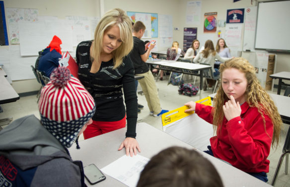 Michelle Ritchie, principal at Perry County Central High School, speaks with students at East Carter High School during a visit. East Carter has been designated a Hub school and serves as a model for school turnaround efforts. Photo by Bobby Ellis, Feb. 15, 2017