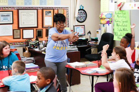 Beverly Claybrooks makes a point to students in her 2nd-grade classroom at Fulton County Elementary School. Photo by Mike Marsee, April 23, 2019