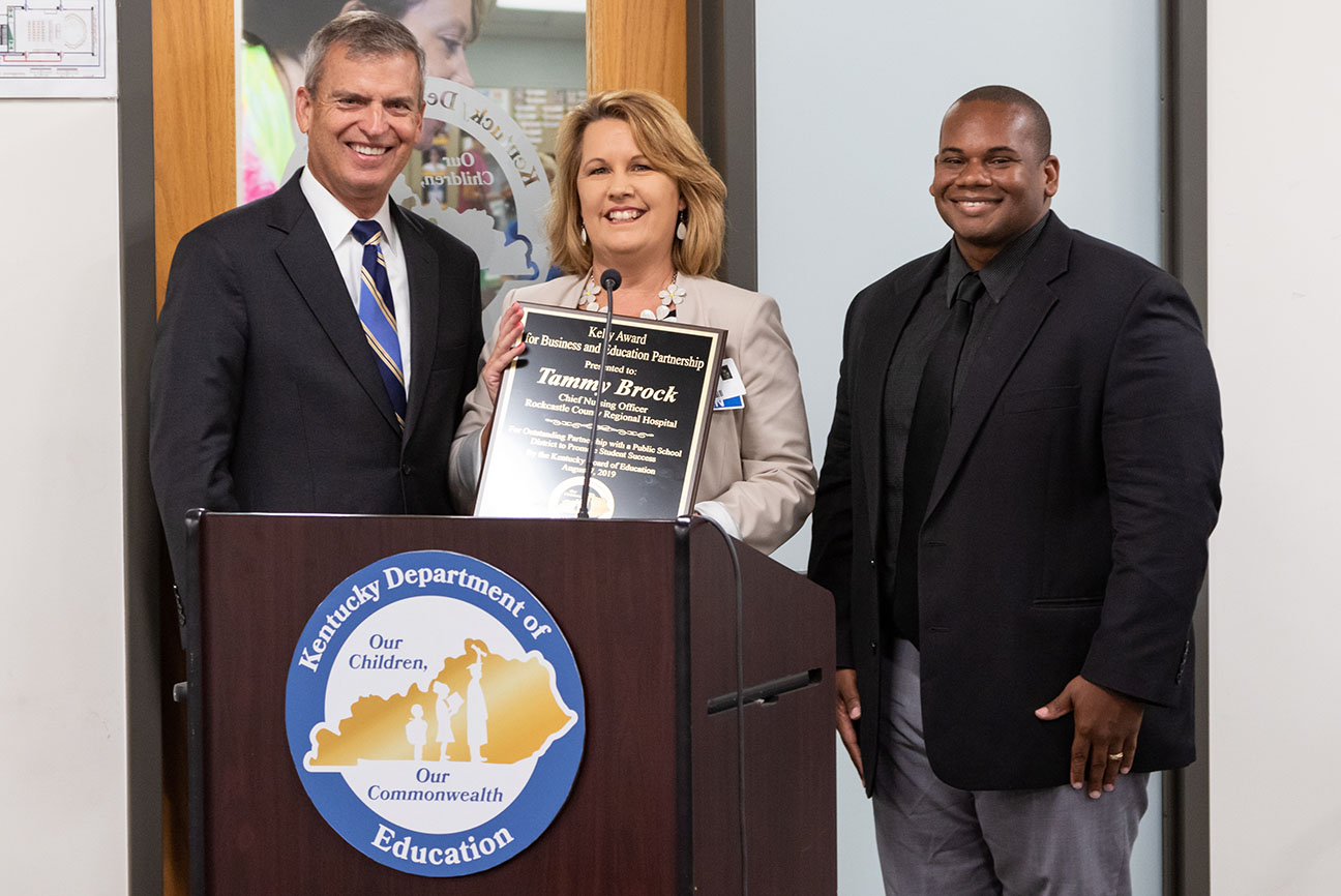 The Kentucky Board of Education presented the Kelly Award for Business and Education Partnership to Tammy Brock, chief nursing officer at Rockcastle Regional Hospital in Mount Vernon.