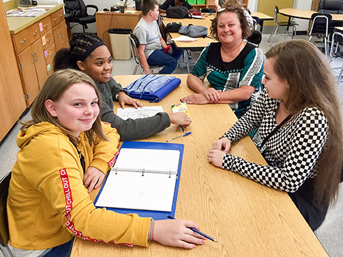 In an effort to recognize the work of educators and programs that serve students with a variety of learning needs, the Kentucky Department of Education has named 11 Alternative Programs of Distinction.