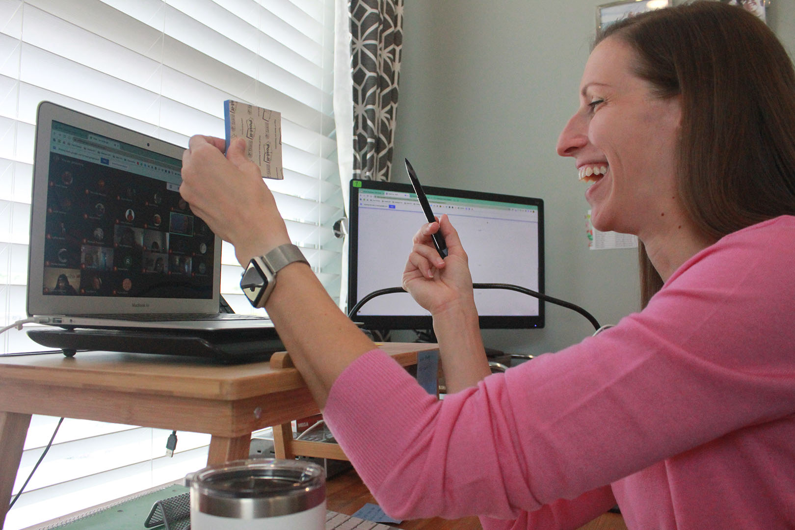 Laura Peavley, Kentucky's 2021 Middle School Teacher of the Year, teaching her students virtually during the COVID-19 pandemic.