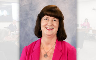 Headshot of Patti Minter